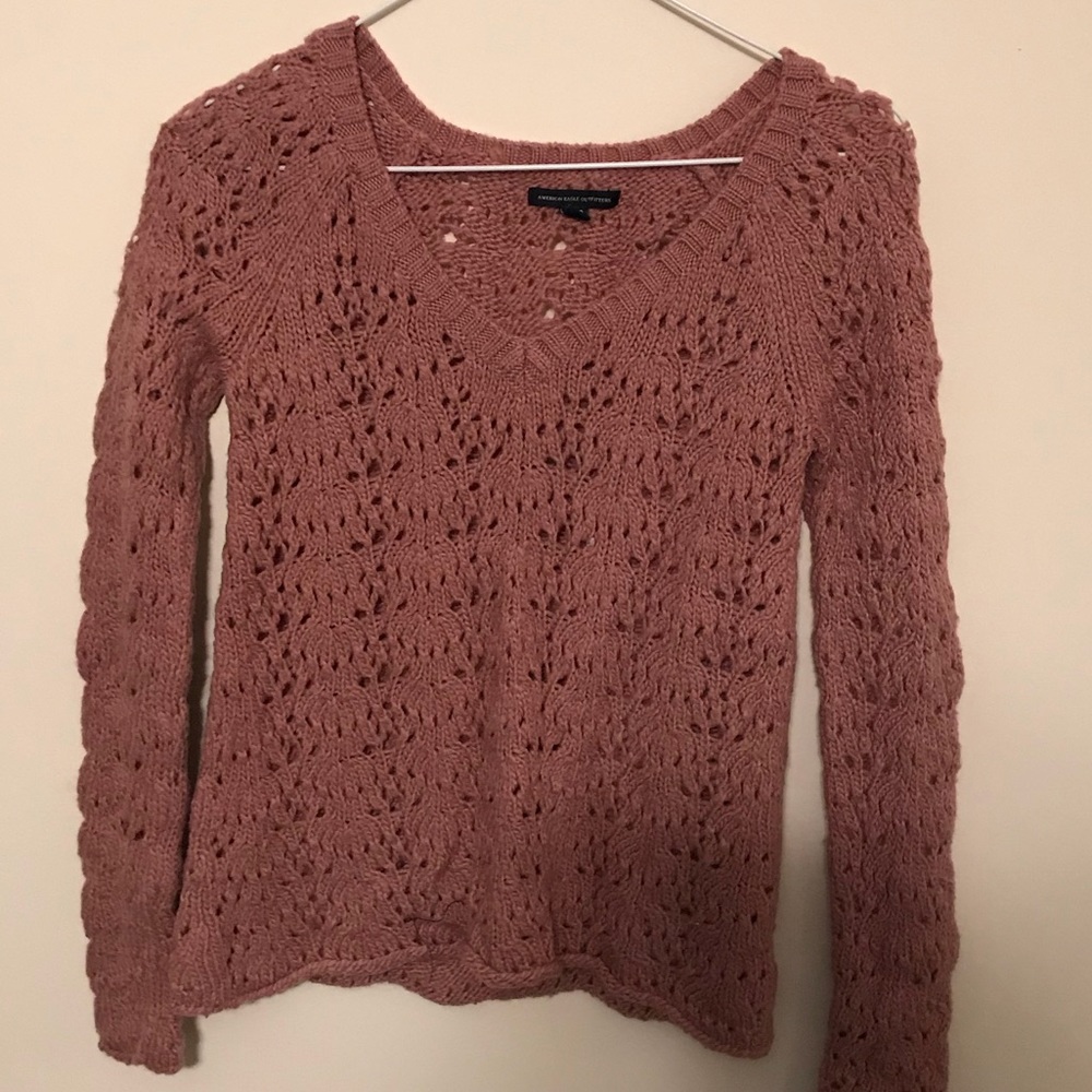 American Eagle V-neck Sweater - Rose